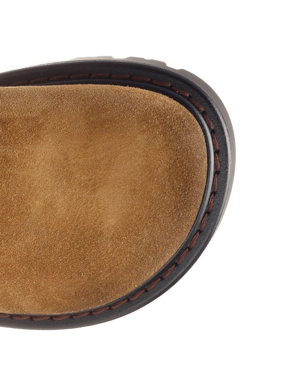 Al Duca D'Aosta Loewe Combat "Sierra" In Pelle Scamosciata