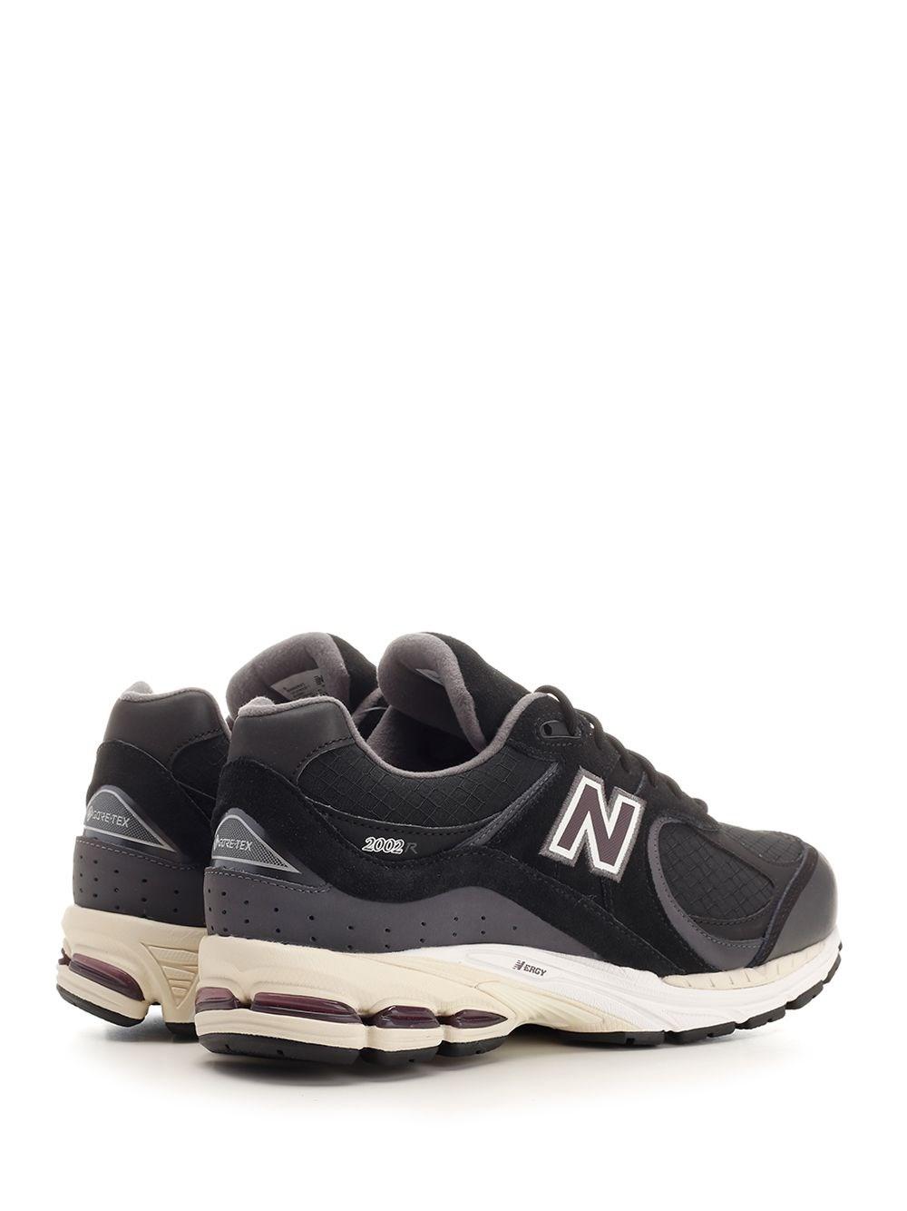 Al Duca D'Aosta New Balance Sneaker 2002R In Suede E Tessuto GORE-TEX®