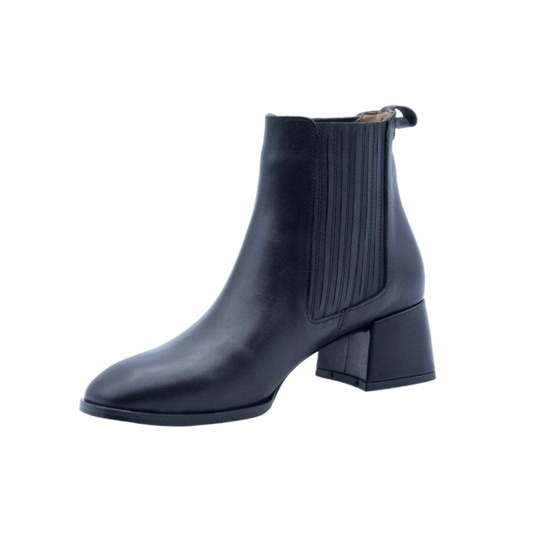 ALBANO Tronchetti In Vitello Nero