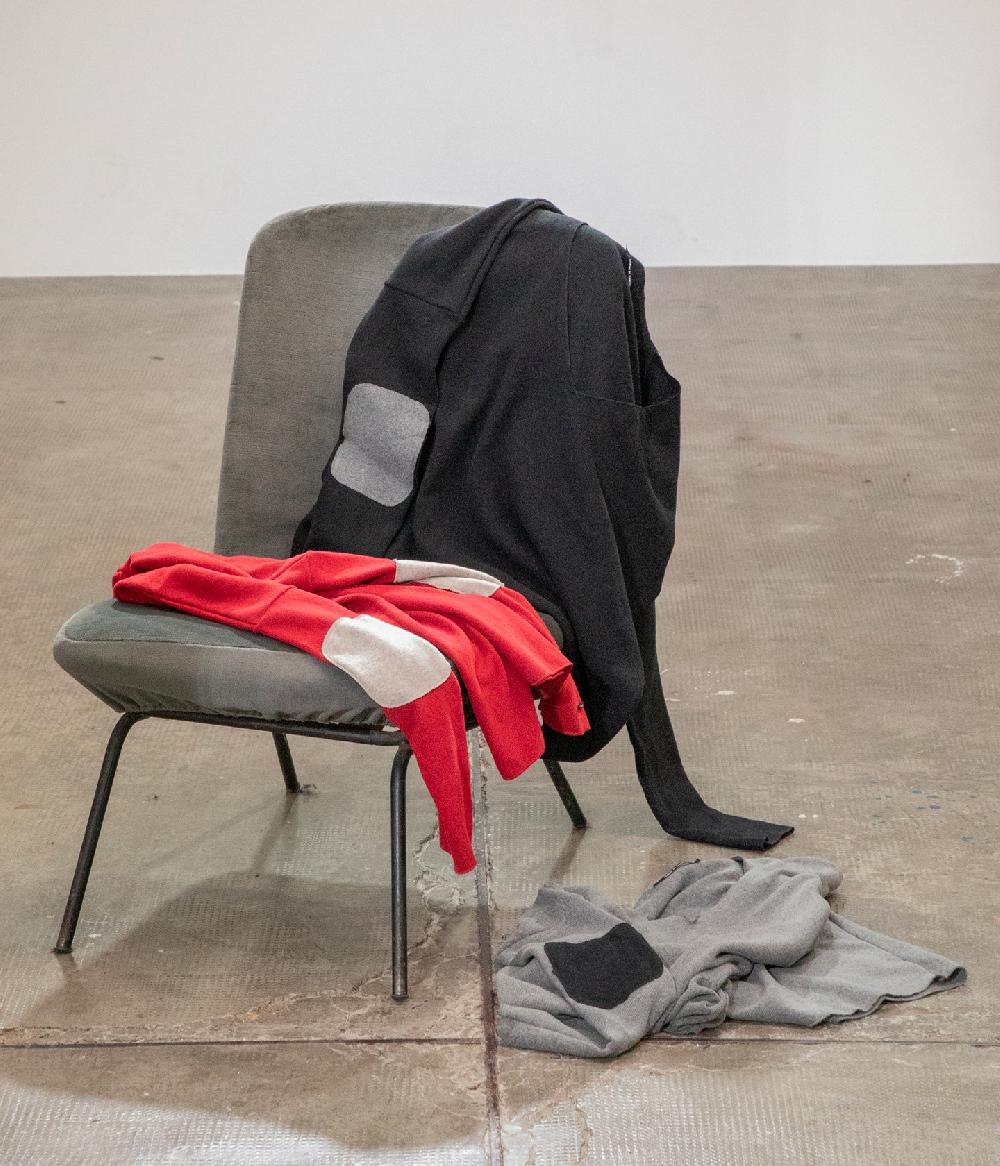 Album Di Famiglia Art. 22W40_196 PATCHED V NECK JP