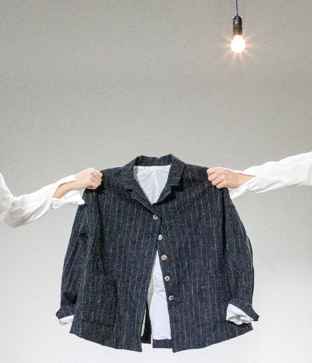 Album Di Famiglia art. 22W#4255 PINSTRIPED LOOSE BLAZER