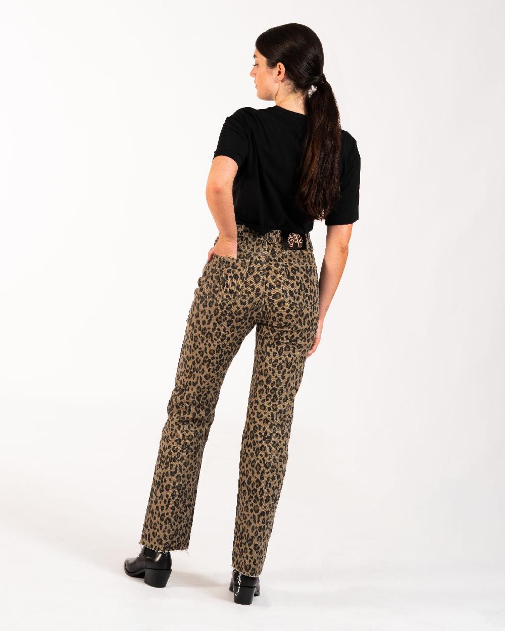 Alessandra Chamonix CYPRUS LEO