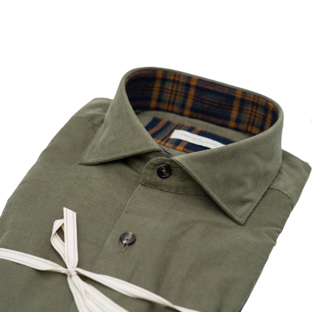 Alessandro Lamura Camicia In Velluto Millerighe Verde Oliva Con Dettagli Interni Geometrici