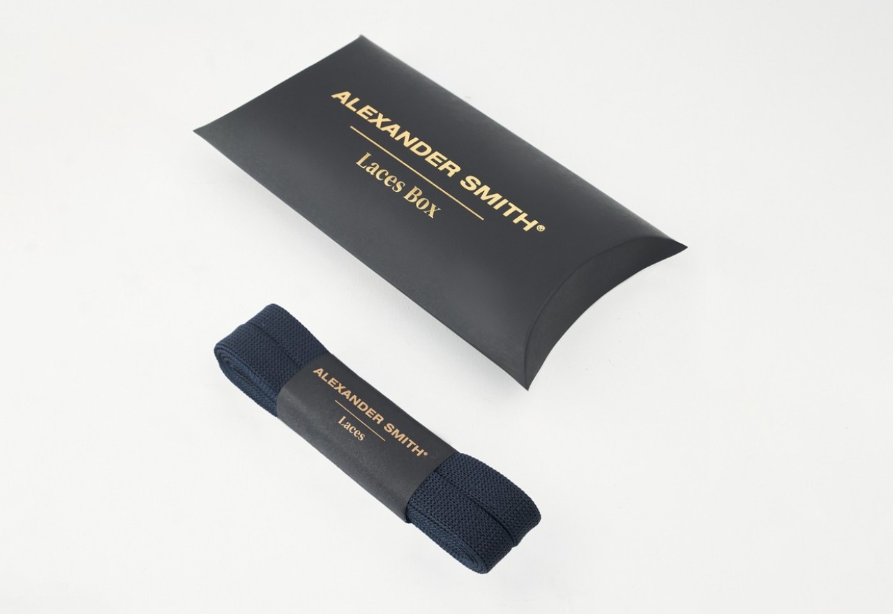 Alexander Smith BLUE LACES MAN - Wembley & Bond