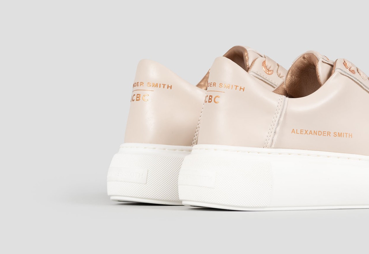 Alexander Smith ECO-GREENWICH WOMAN SAND