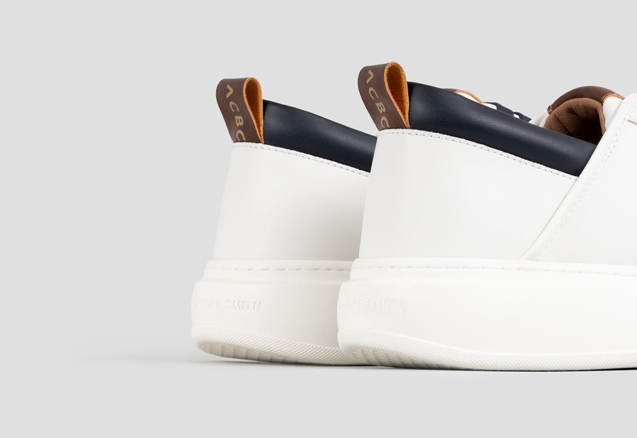 Alexander Smith ECO-WEMBLEY MAN WHITE BLUE COGNAC