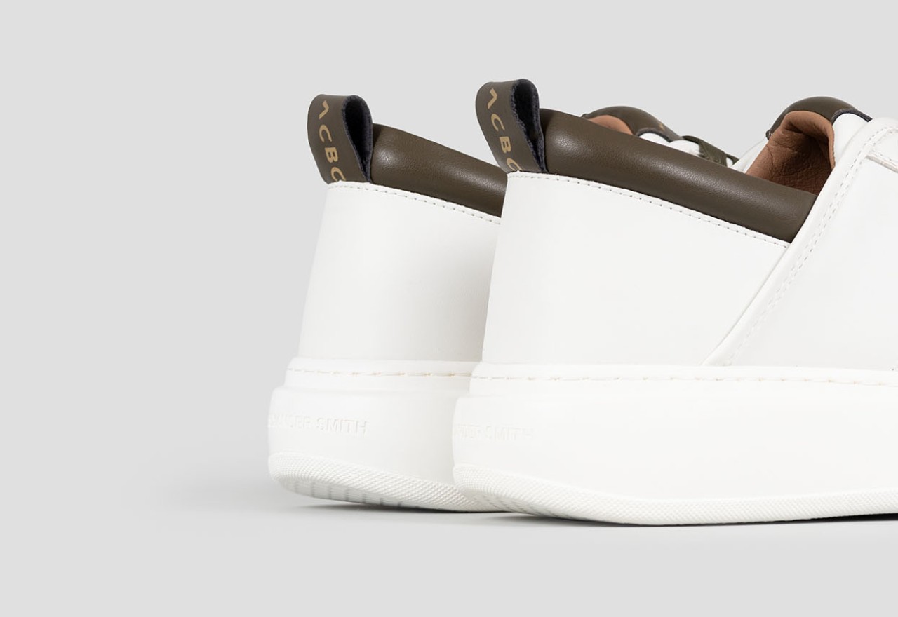 Alexander Smith ECO-WEMBLEY MAN WHITE MILITARY