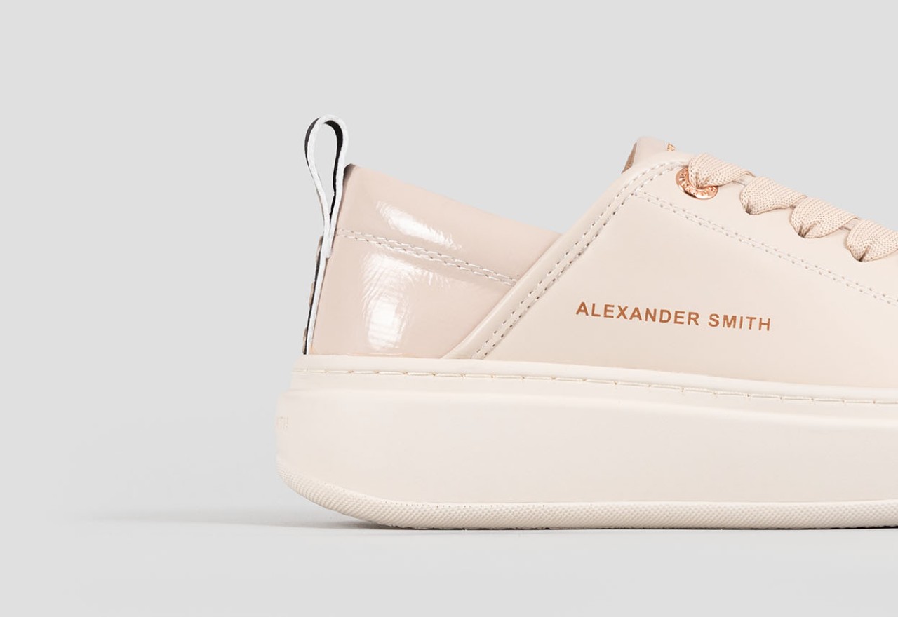 Alexander Smith ECO-WEMBLEY WOMAN SAND