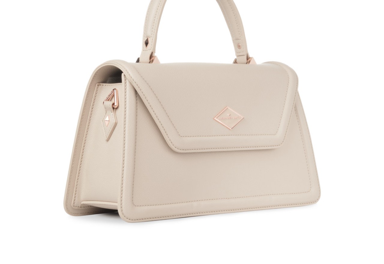 Alexander Smith ELIZABETH LARGE - NUDE - PALMELLATO