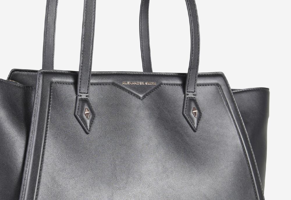 Alexander Smith GABRIELLE BLACK