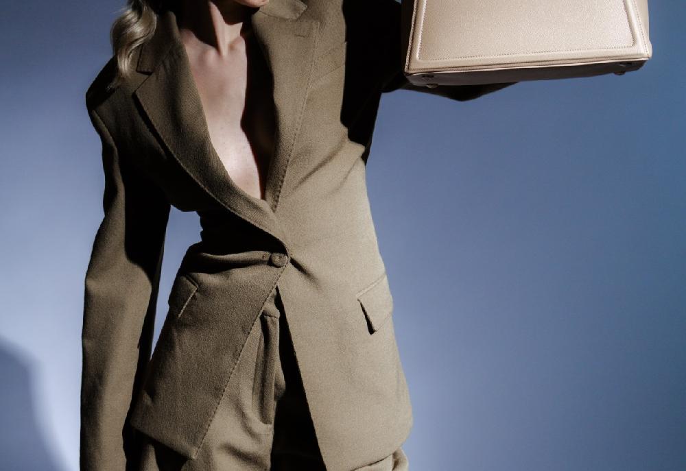 Alexander Smith GRACE LARGE CAMEL