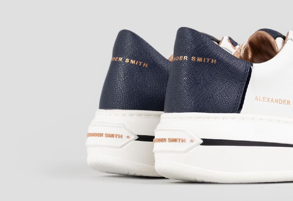 Alexander Smith LANCASTER WOMAN WHITE BLUE