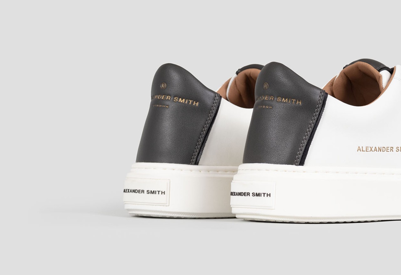 Alexander Smith LONDON MAN WHITE DARK SMOKE