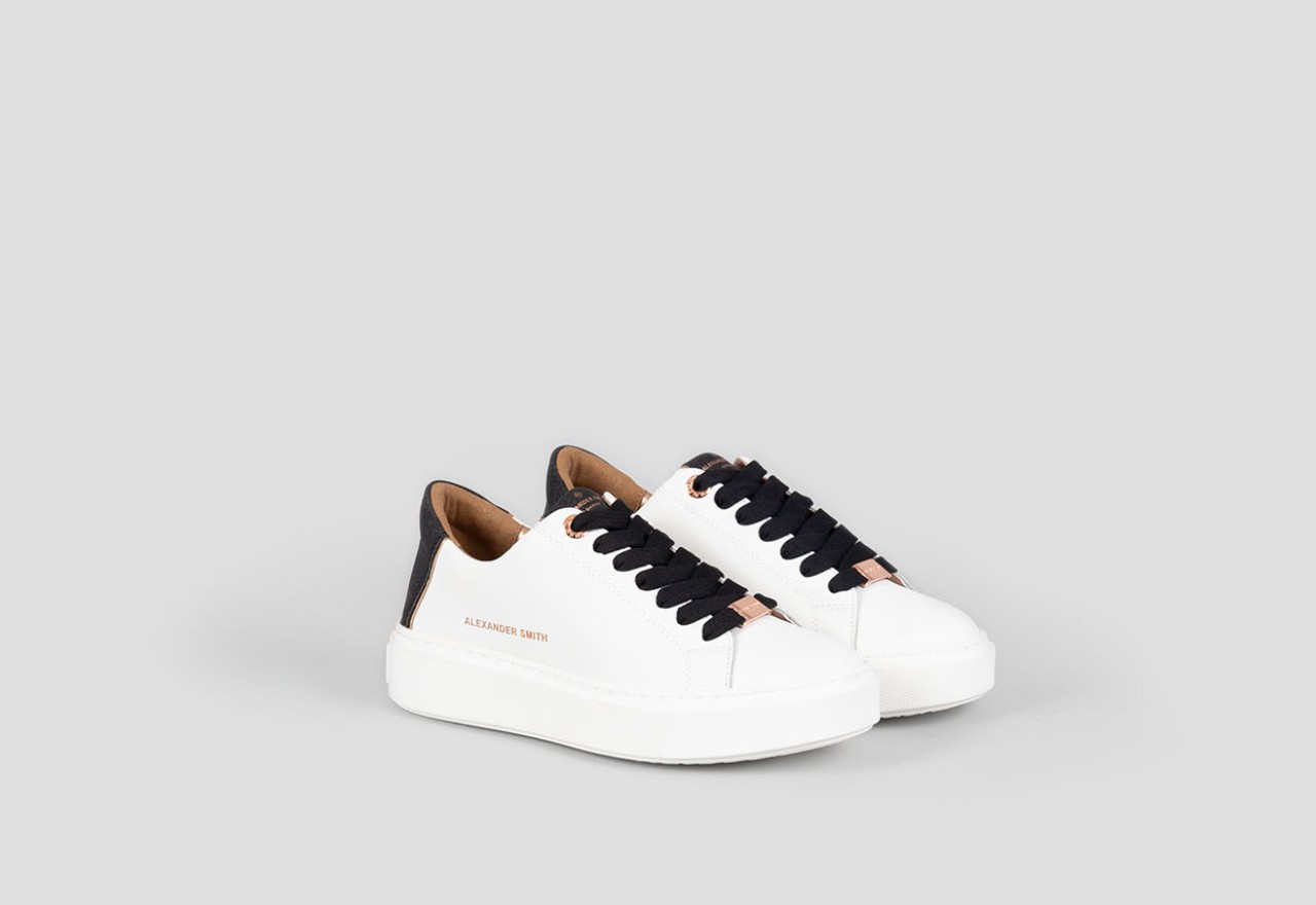 Alexander Smith LONDON WOMAN WHITE BLACK