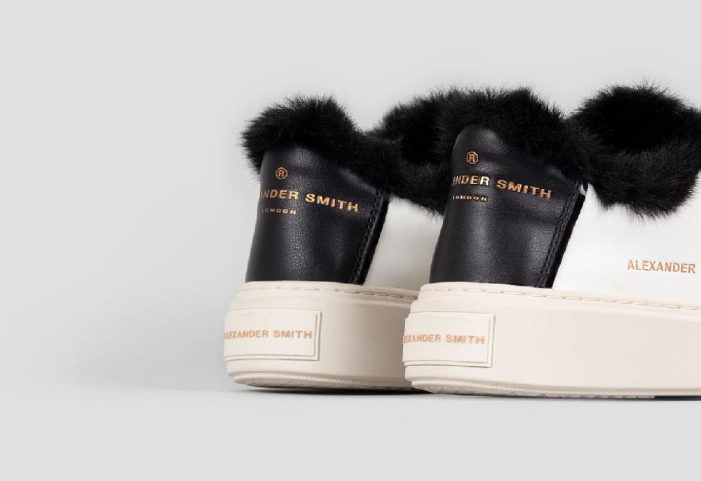 Alexander Smith LONDON WOMAN WHITE BLACK