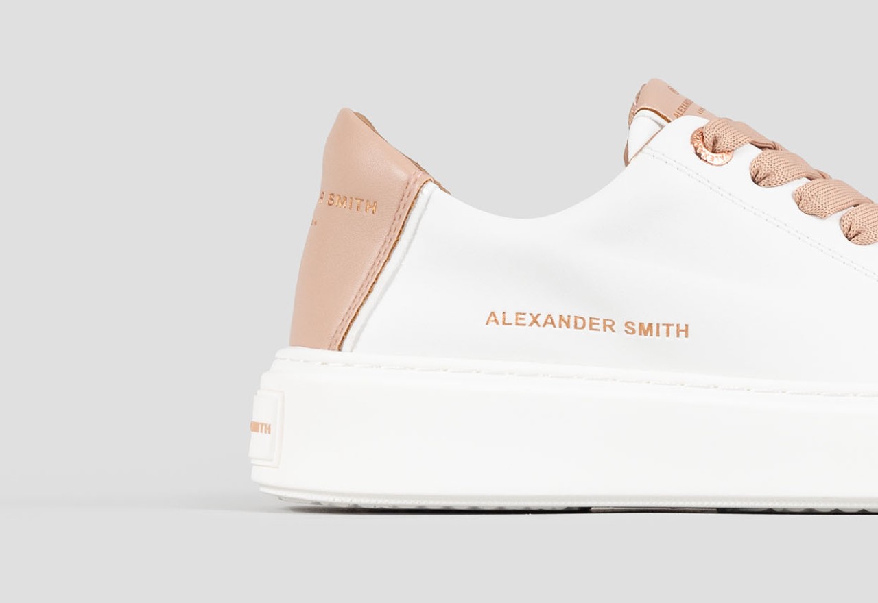 Alexander Smith LONDON WOMAN WHITE NUDE