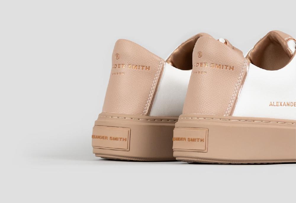 Alexander Smith LONDON WOMAN WHITE NUDE