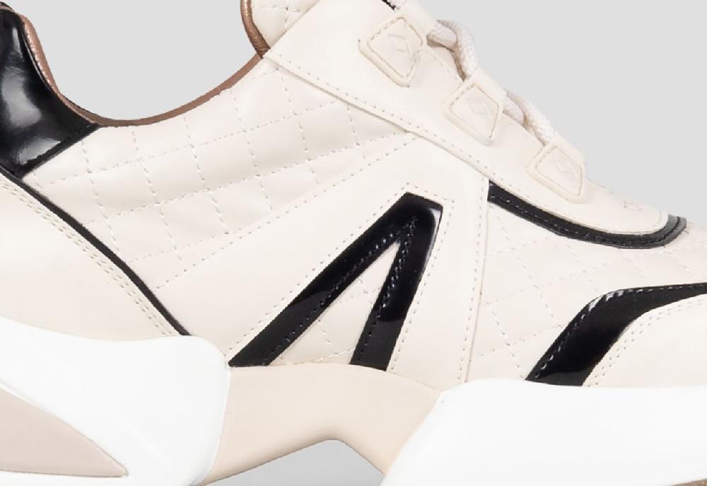 Alexander Smith MARBLE WOMAN IVORY