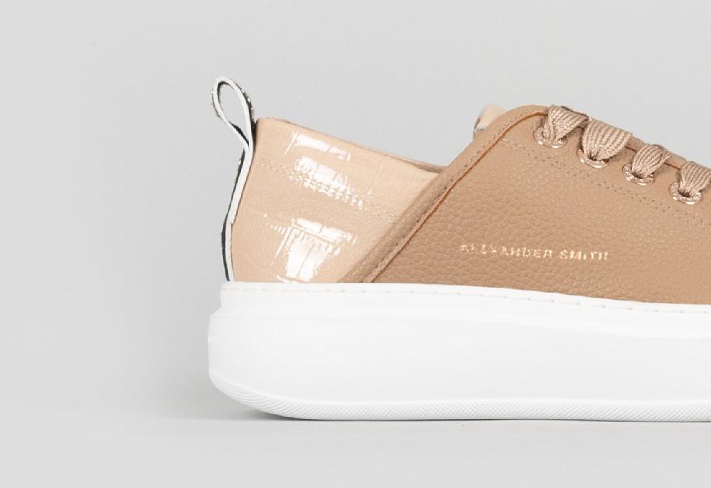 Alexander Smith WEMBLEY WOMAN CAMEL