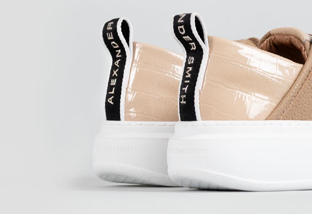 Alexander Smith WEMBLEY WOMAN CAMEL