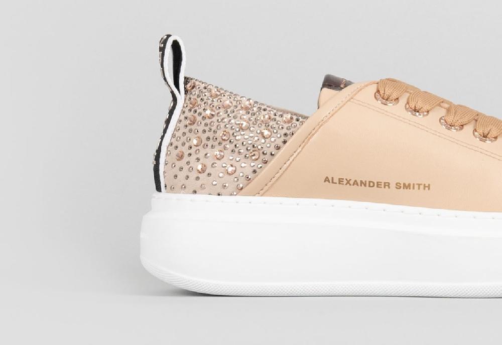 Alexander Smith WEMBLEY WOMAN CAMEL