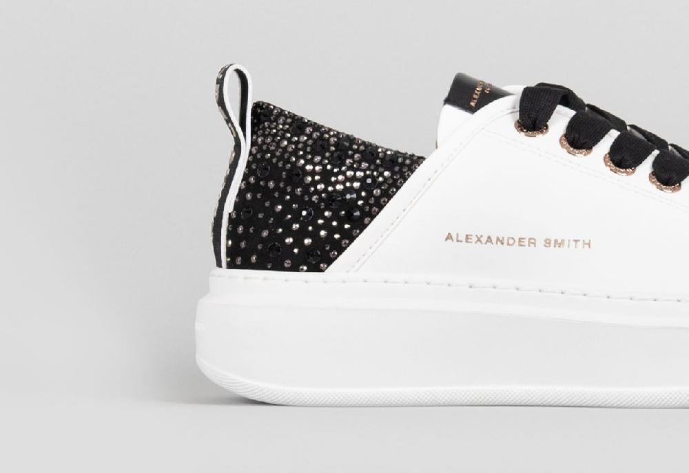 Alexander Smith WEMBLEY WOMAN WHITE BLACK