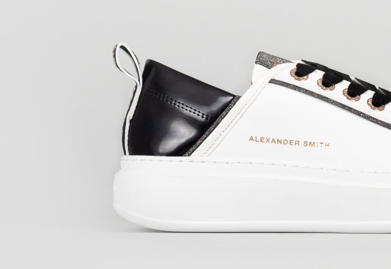 Alexander Smith WEMBLEY WOMAN WHITE BLACK
