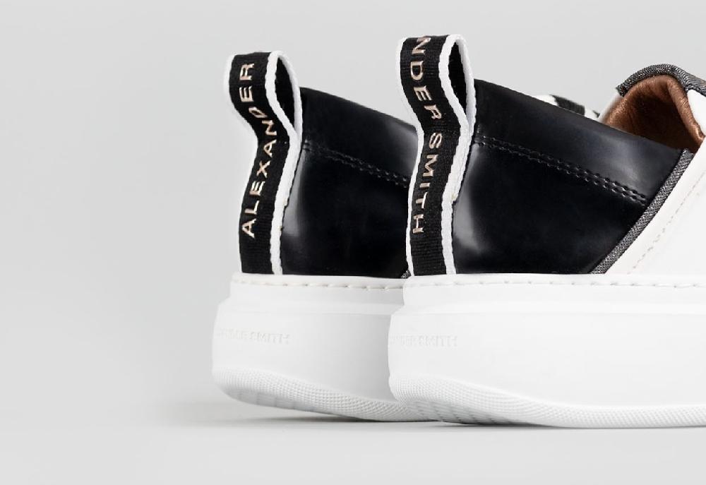 Alexander Smith WEMBLEY WOMAN WHITE BLACK