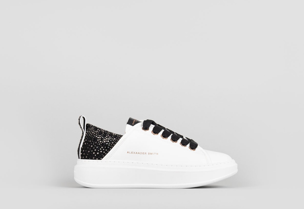 Alexander Smith WEMBLEY WOMAN WHITE BLACK