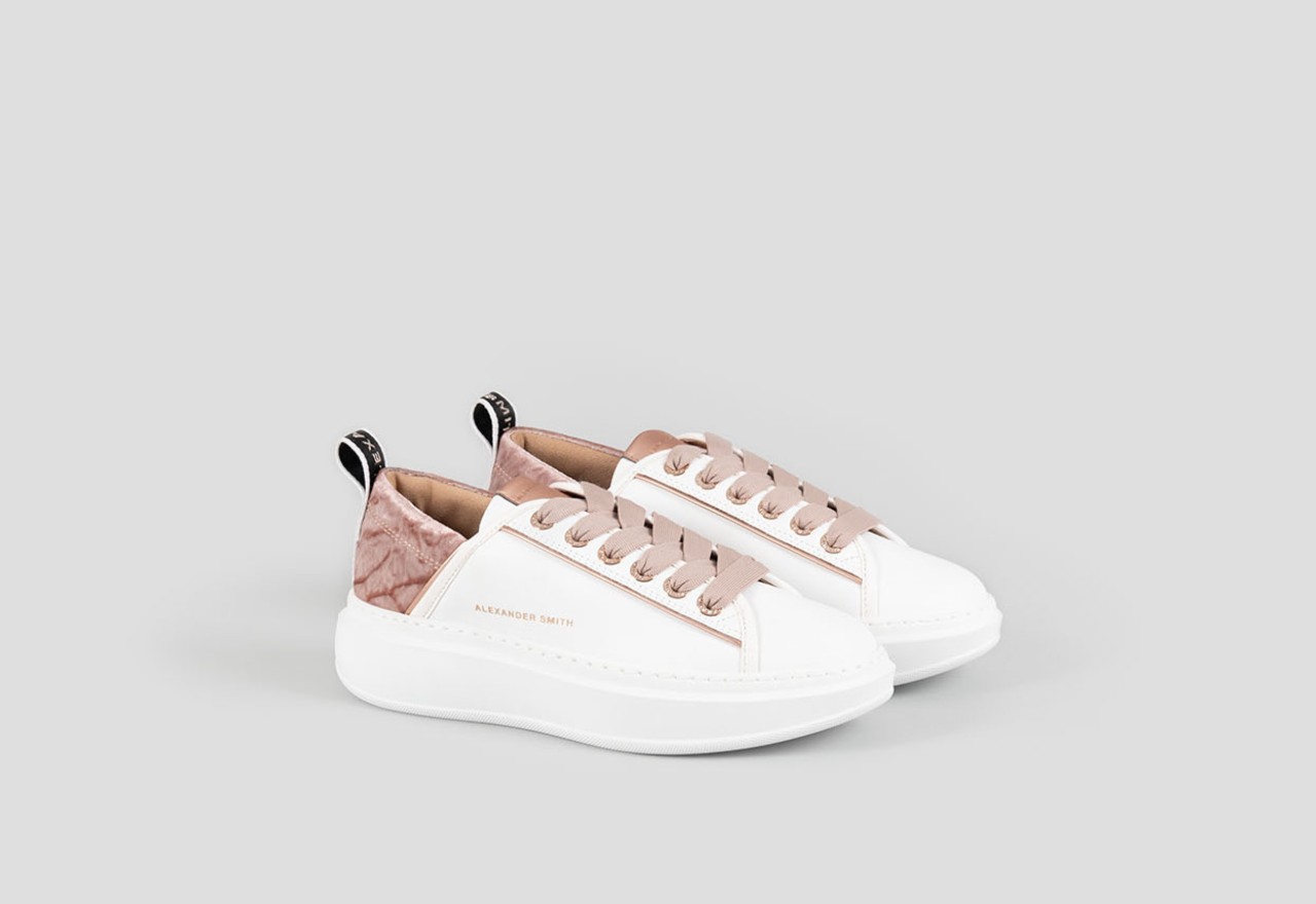 Alexander Smith WEMBLEY WOMAN WHITE NUDE