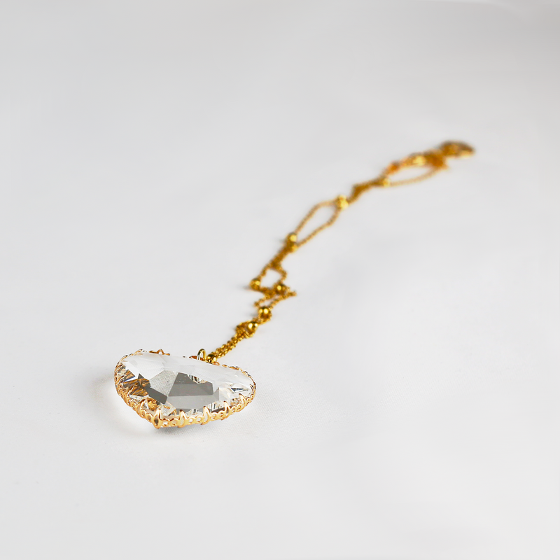 ALMALA GIROCOLLO SACRO CUORE | CRYSTAL