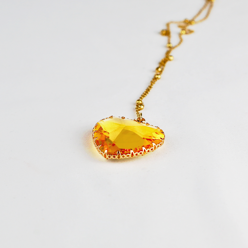 ALMALA GIROCOLLO SACRO CUORE | GIALLO