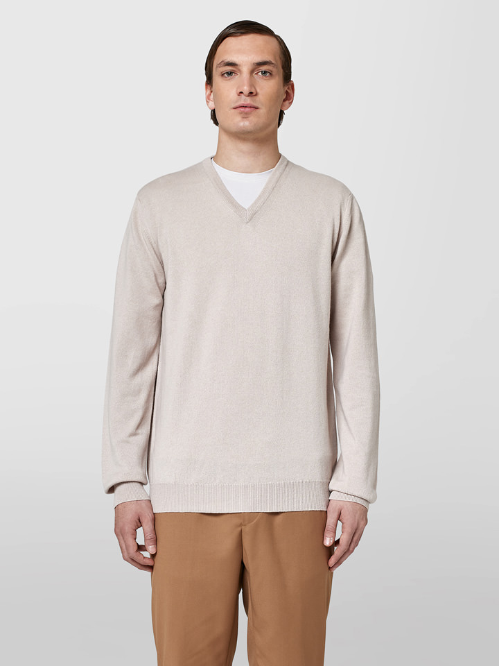 Alpha Studio SCOLLO A V BASIC IN CASHMERE