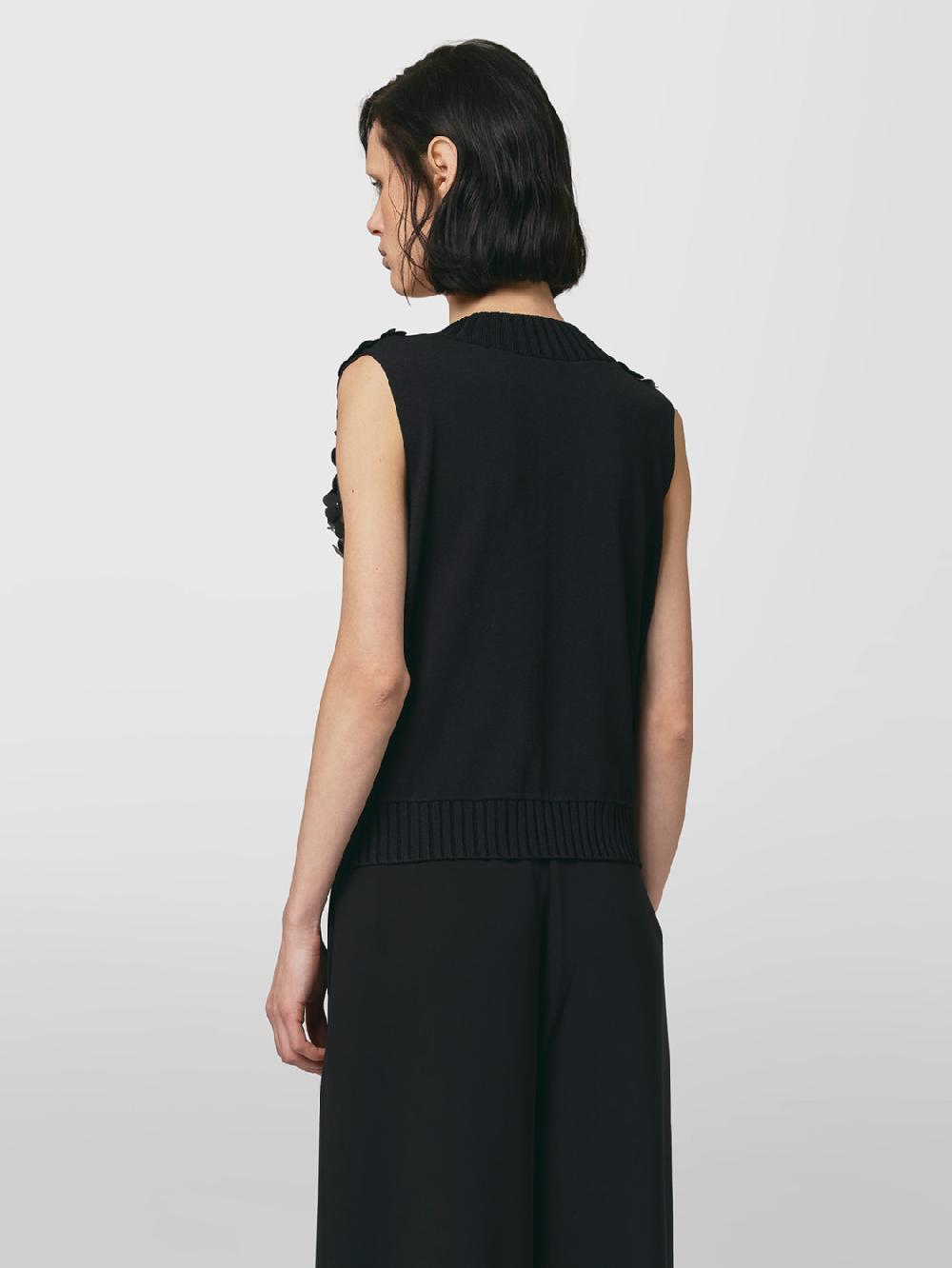 Alpha Studio SCOLLO V S/M RASATO CON RICAMO