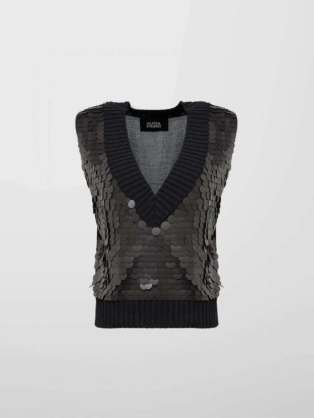 Alpha studio SCOLLO V S/M RASATO CON RICAMO