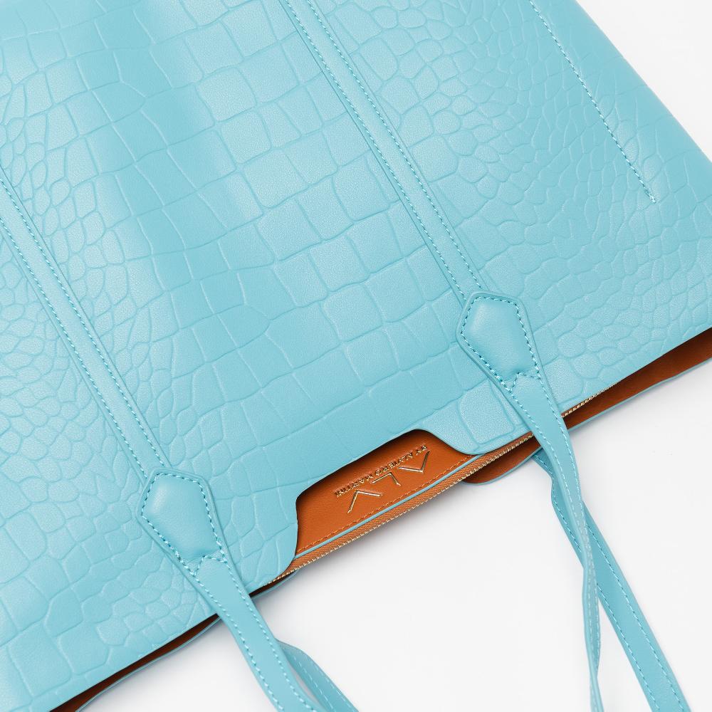 Alv By Alviero Martini Shopping Bag Large Debossed Passport ALV By Alviero Martini – ALVB9901