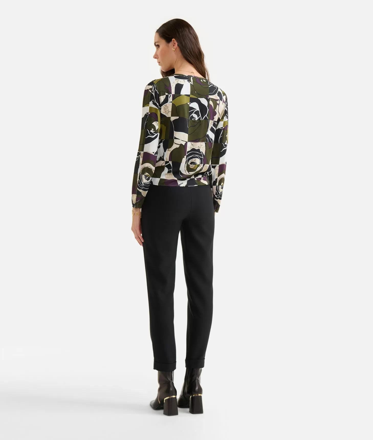 Alviero Martini 1a Classe Blusa Con Nodo In Viscosa Stampa Rosa Del Deserto Verde