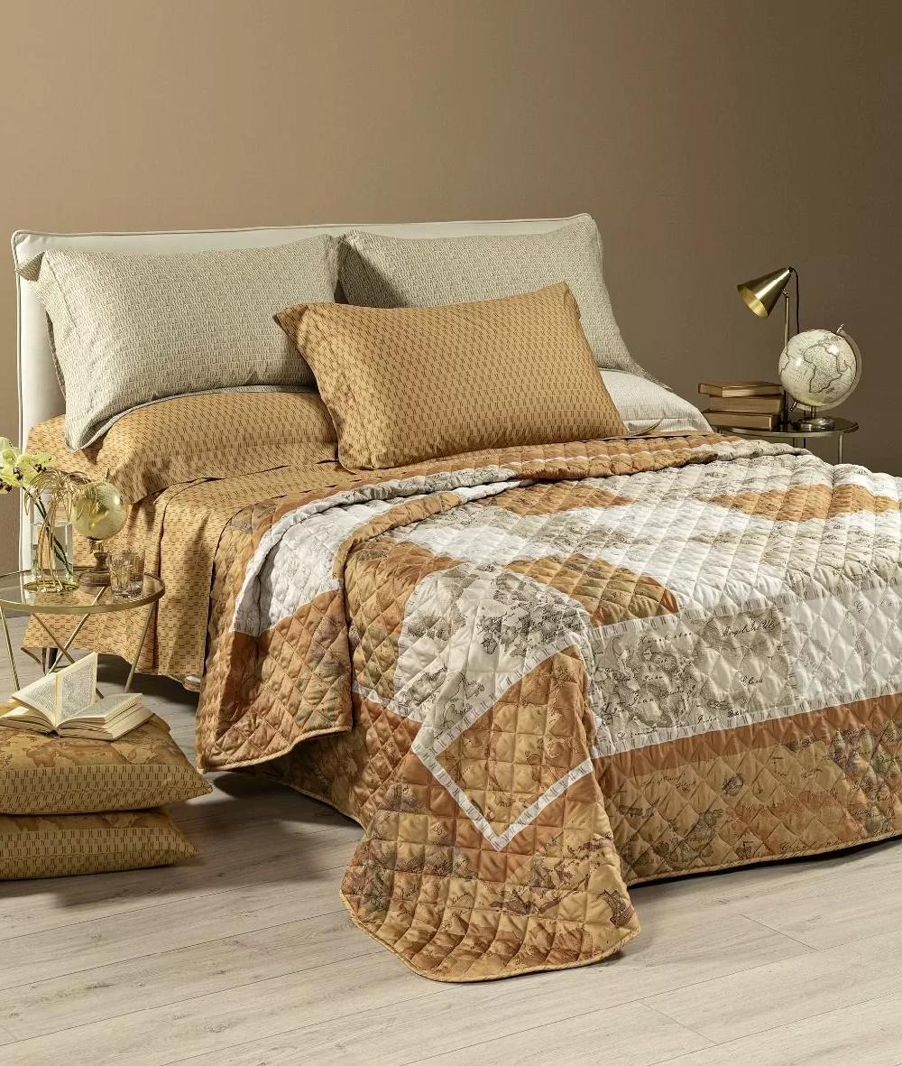 Alviero Martini 1a Classe Copriletto Matrimoniale In Raso Stampa Geo Mix