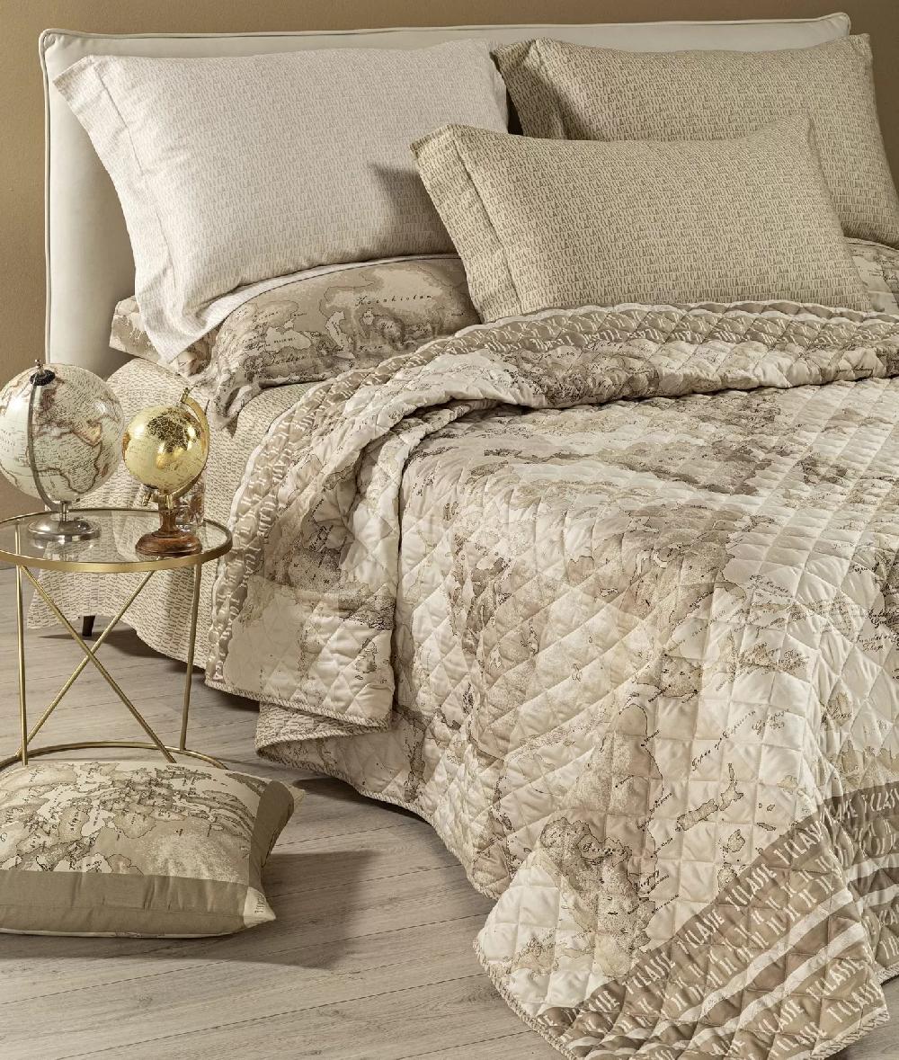 Alviero Martini 1a Classe Copriletto Matrimoniale In Raso Stampa Geo Safari Mix