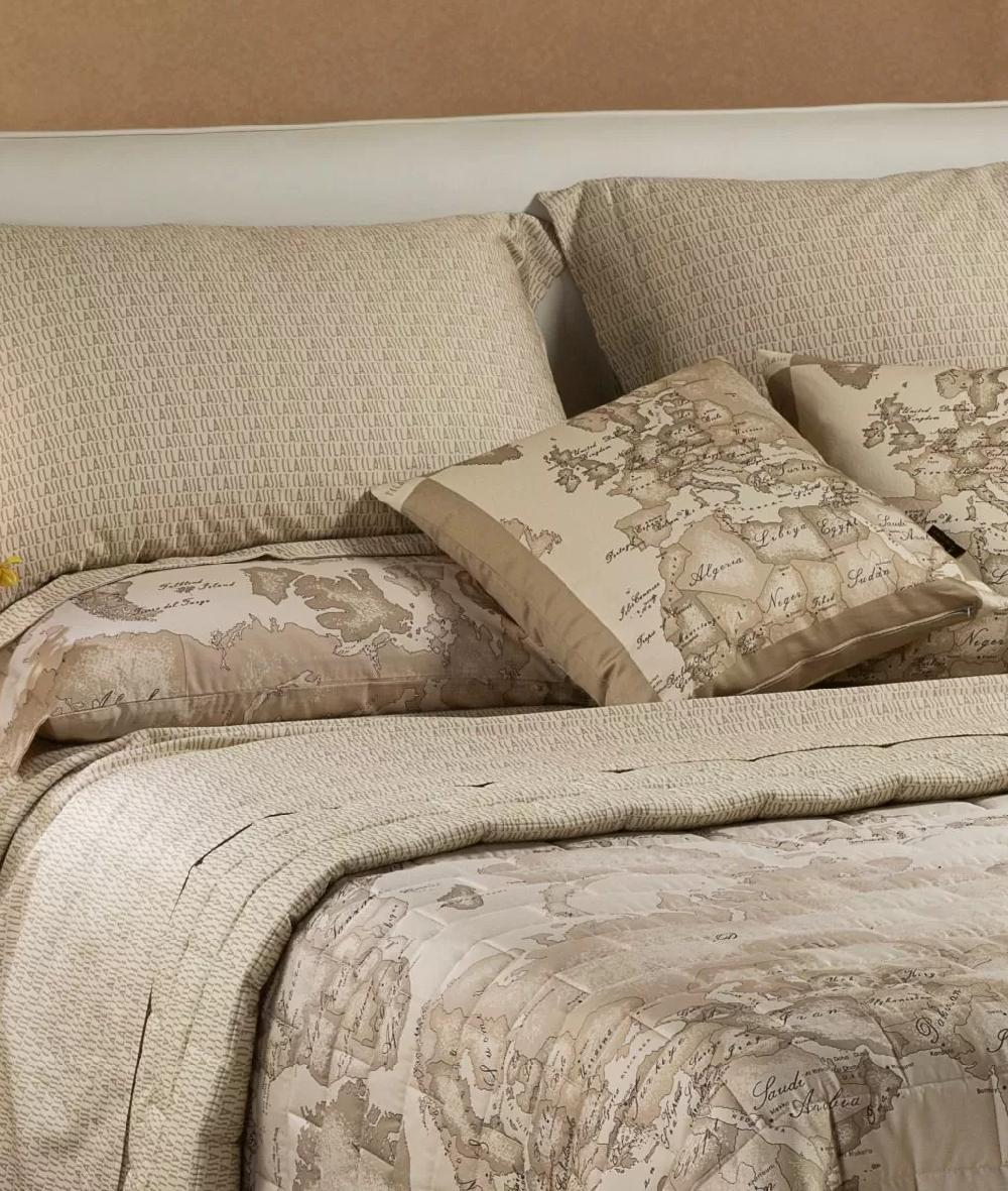 Alviero martini 1a classe Copriletto trapuntato Geo Safari