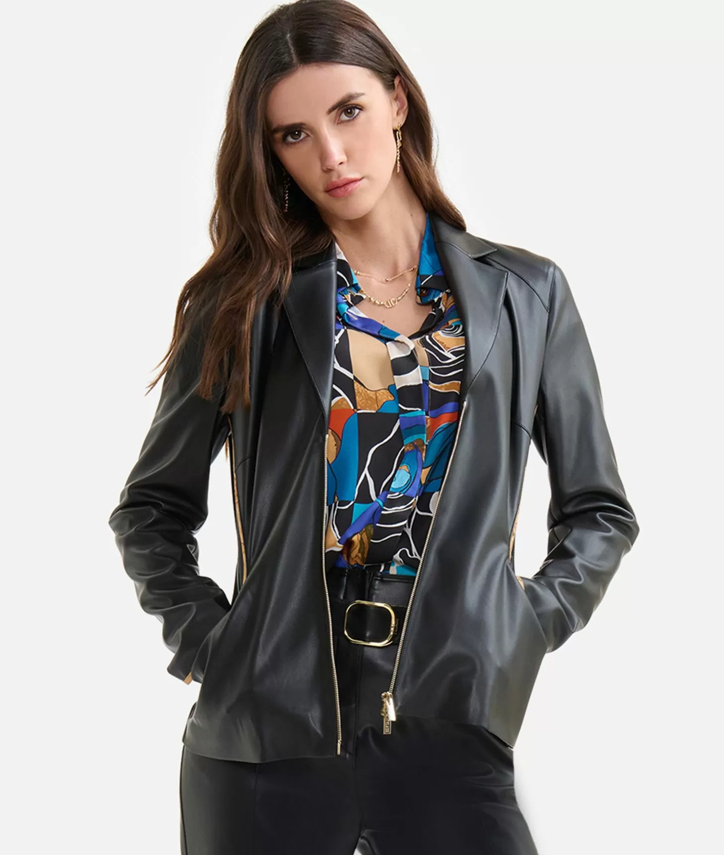 Alviero Martini 1a Classe Giacca In Eco Nappa Con Zip Nera