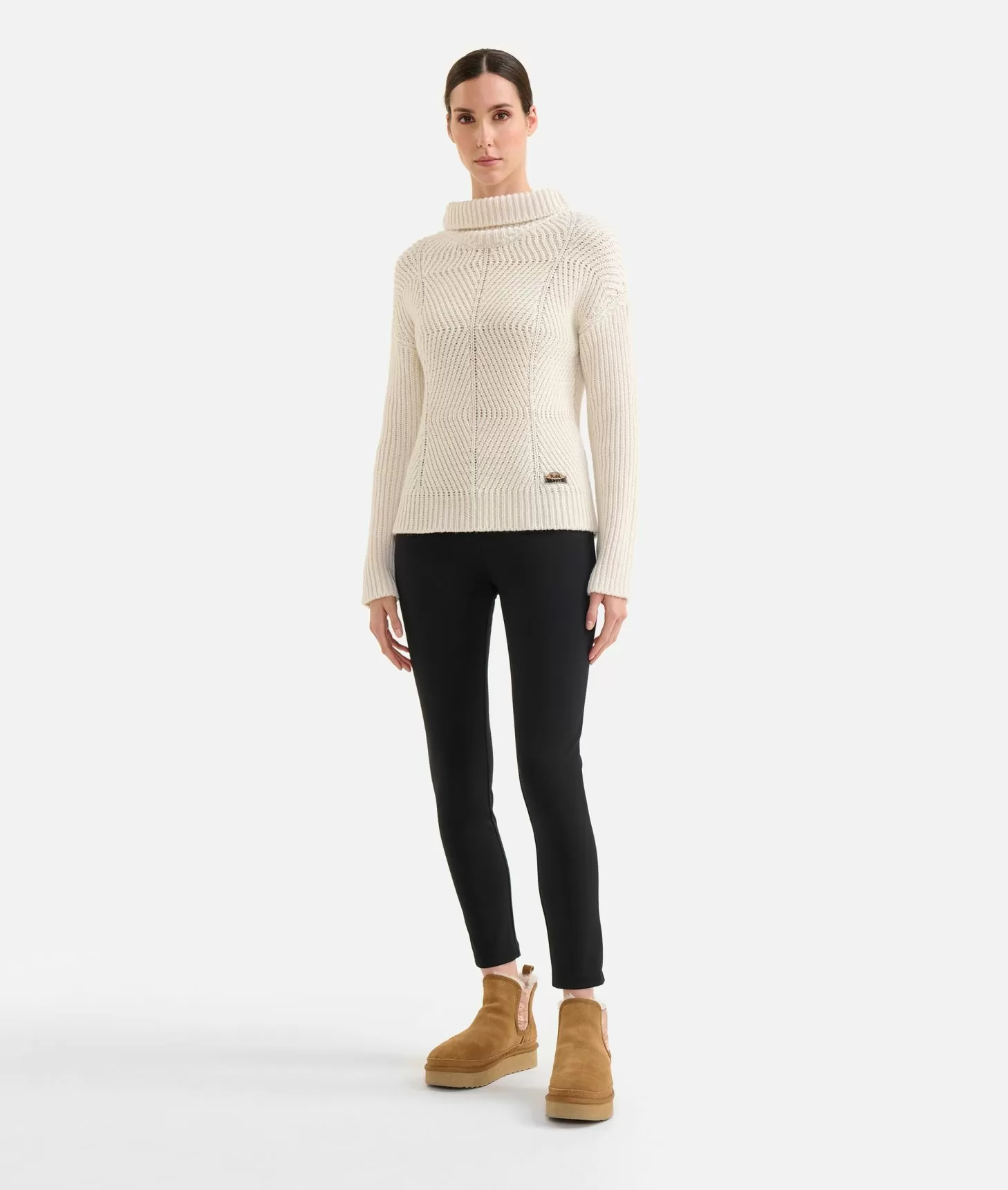 Alviero martini 1a classe Maglia a collo alto in filato misto lana vergine con patch Donnavventura Naturale