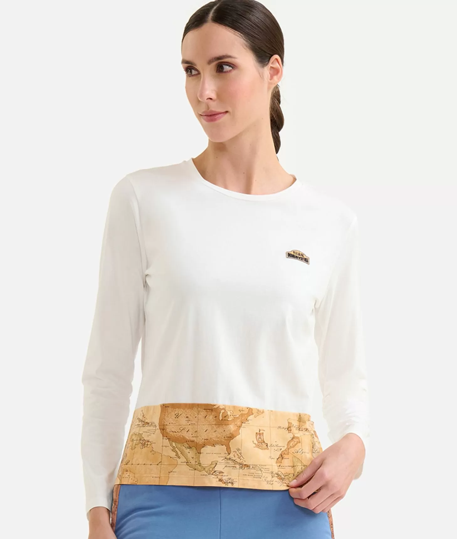 Alviero Martini 1a Classe T-shirt A Maniche Lunghe In Jersey Di Cotone Stretch Con Fondo Geo Classic Gesso