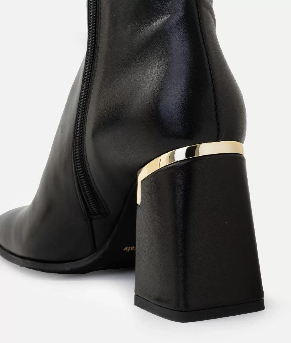 Alviero Martini 1a Classe Tronchetti Punta Quadra In Nappa Liscia Neri