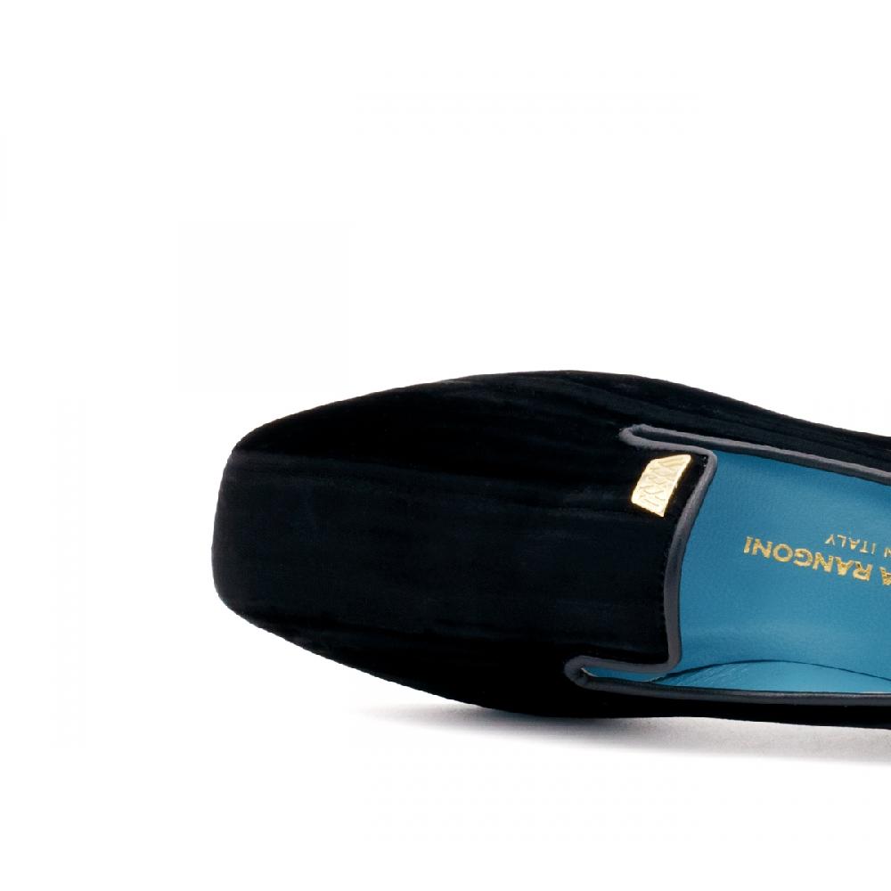 Amalfi By Rangoni Ballerina Babbuccia Nera