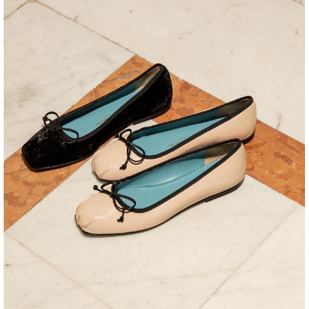 Amalfi By Rangoni Ballerina Barbie Beige