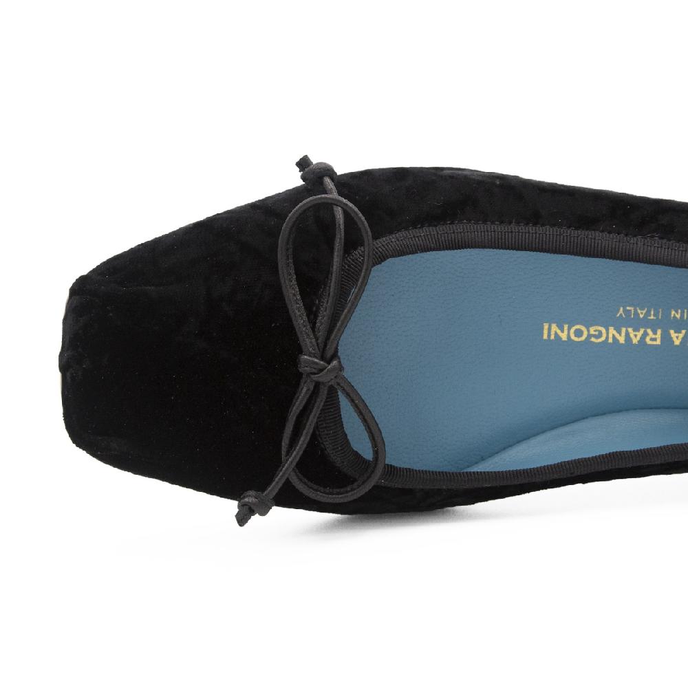 Amalfi By Rangoni Ballerina Barbie Black