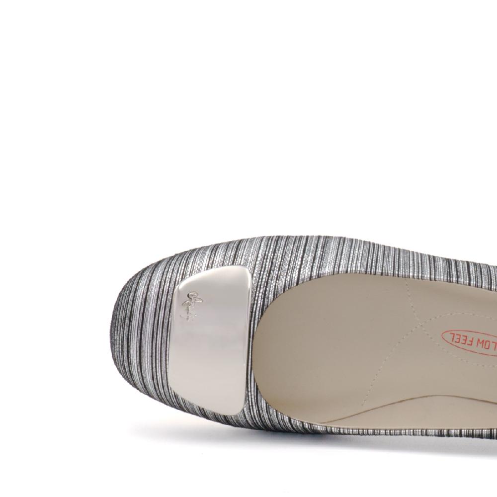 Amalfi By Rangoni Ballerina Mito Argento