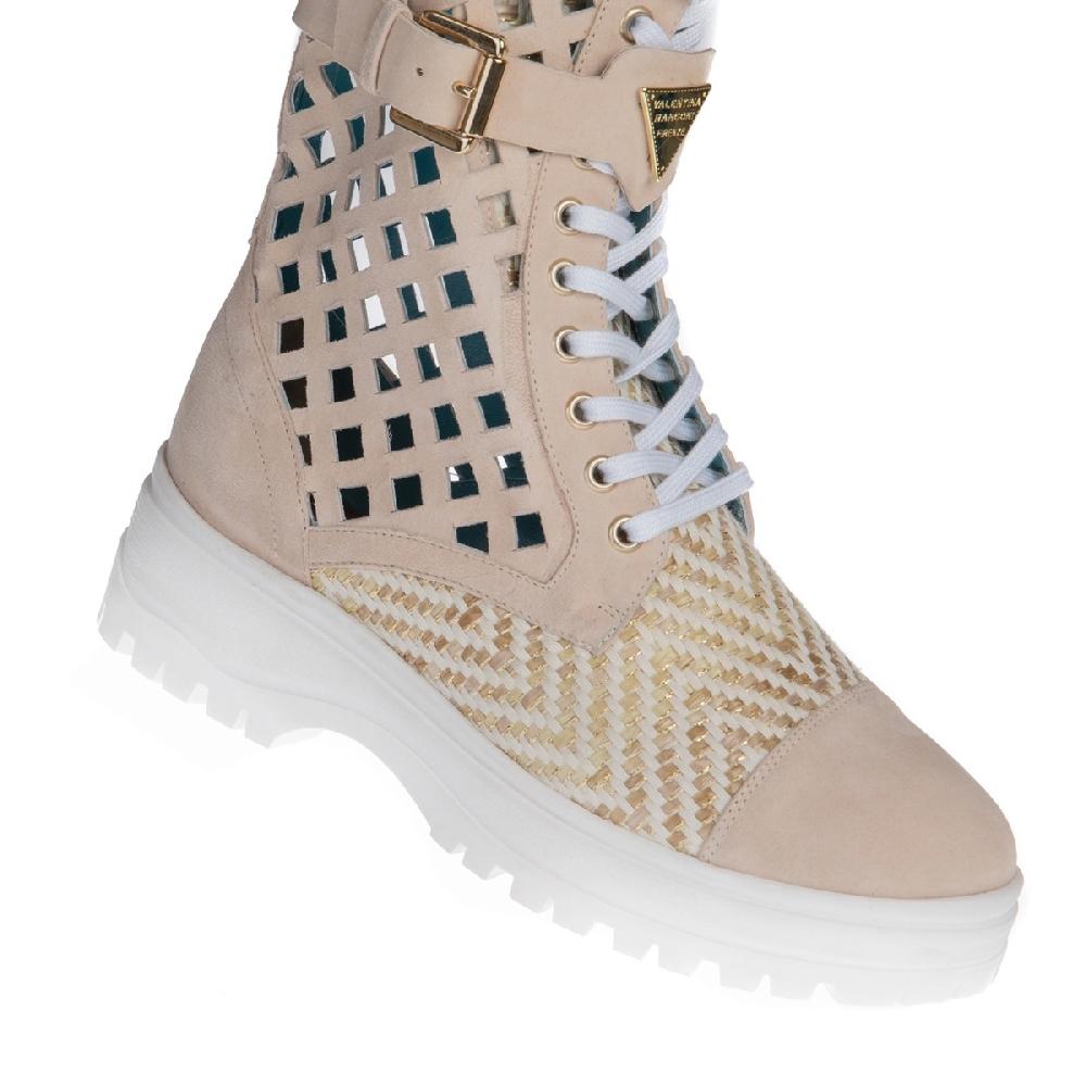 Amalfi By Rangoni Stivaletto Bree Beige