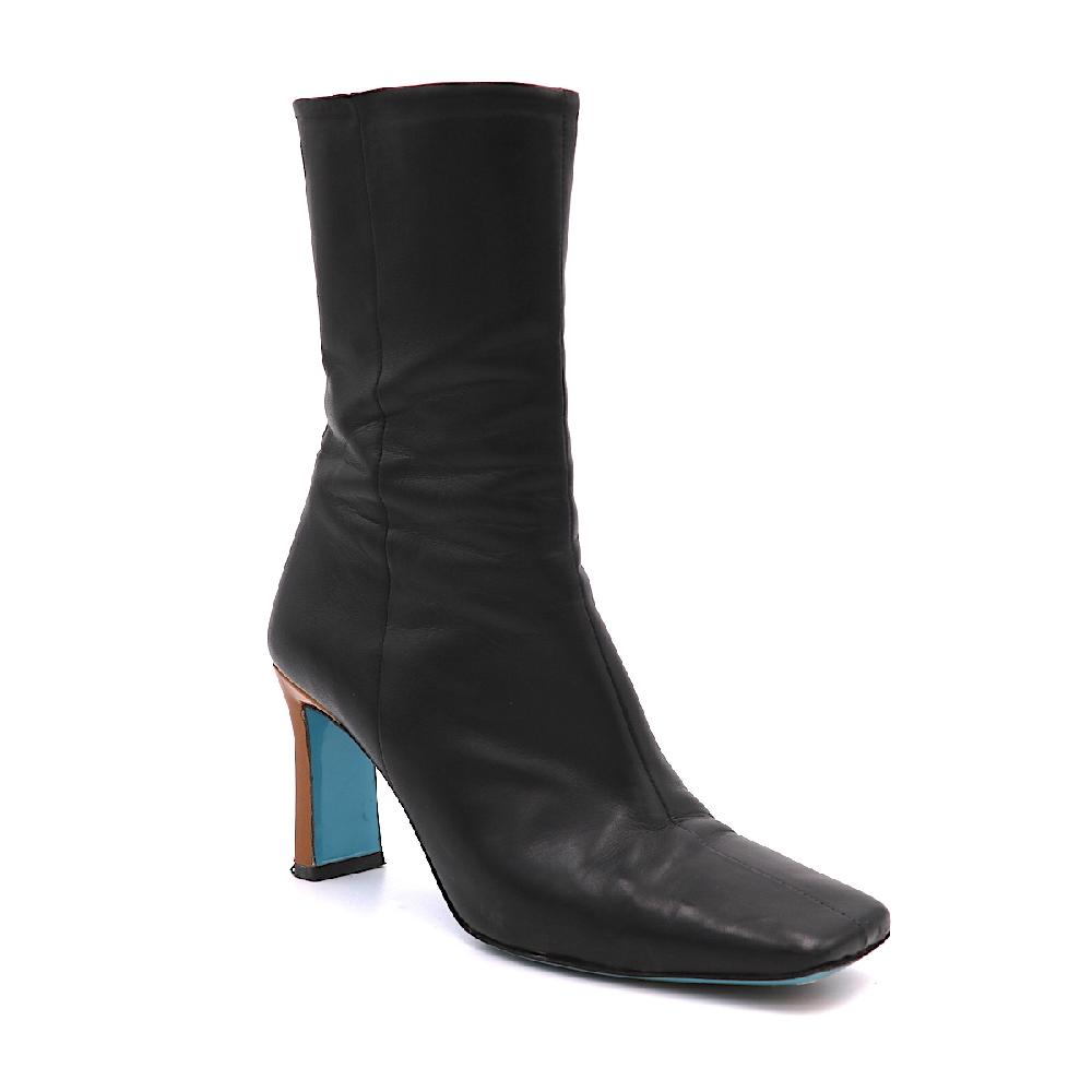 Amalfi By Rangoni Stivaletto Lettera Nero